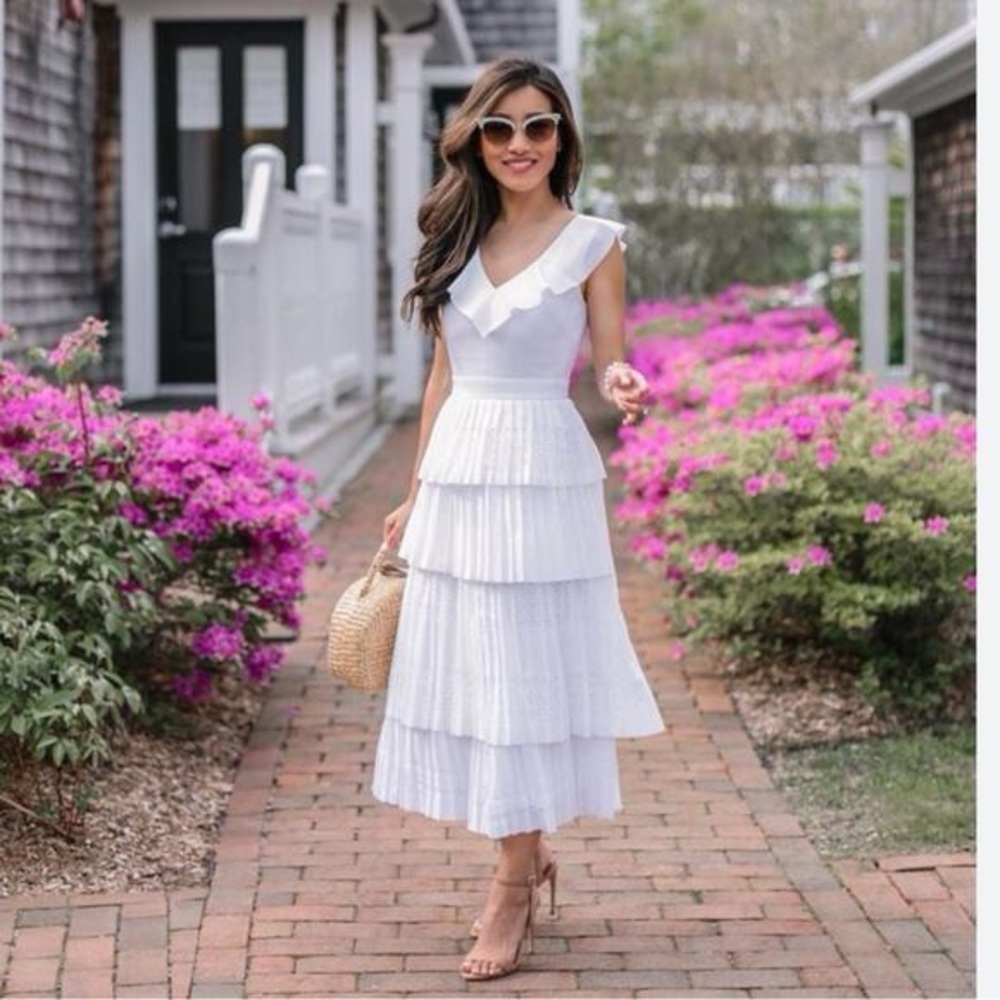 Banana Republic laser cut White Ruffled Midi Dress.